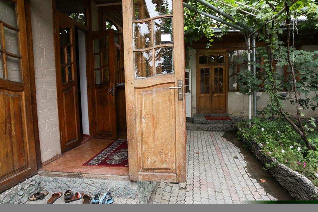 אוש Lovely Home For You מראה חיצוני תמונה